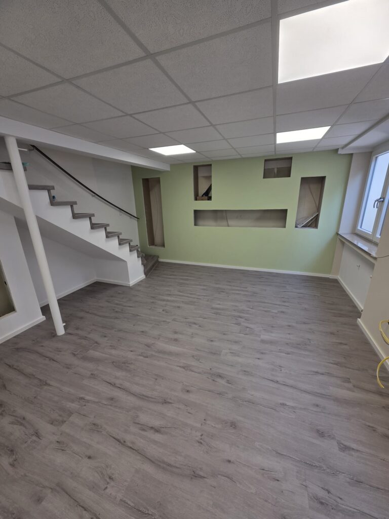 Steuerberater Treppen und Wandflächen